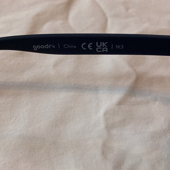 Goodr “OG” sunglasses - Picture 7 of 9